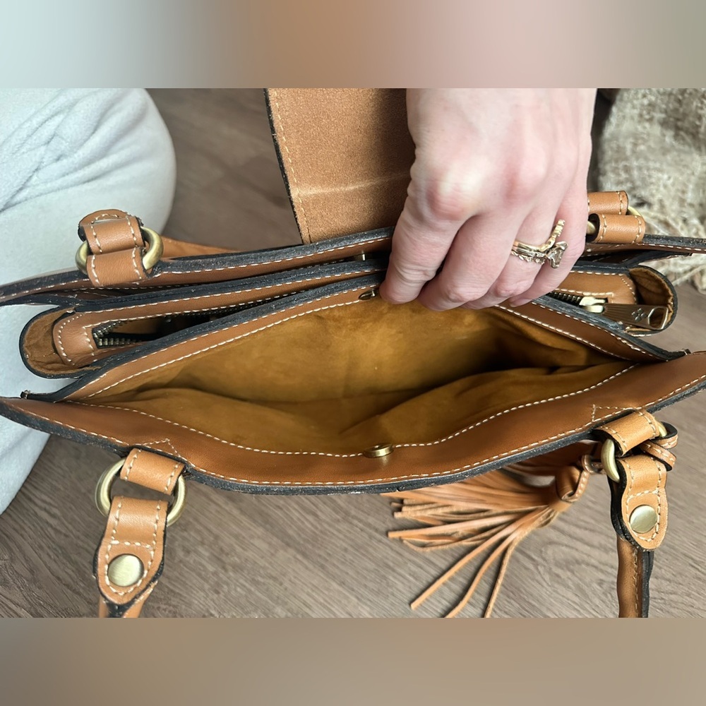 Patricia Nash Classic Tan Leather Tote Bag with Tassel Accent - Picture 5 of 10